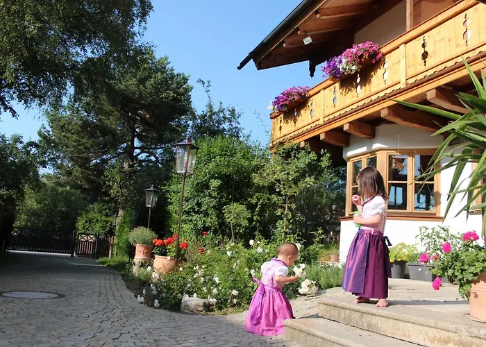 Appartementhaus Schirsner - direkt am See&am Kurpark