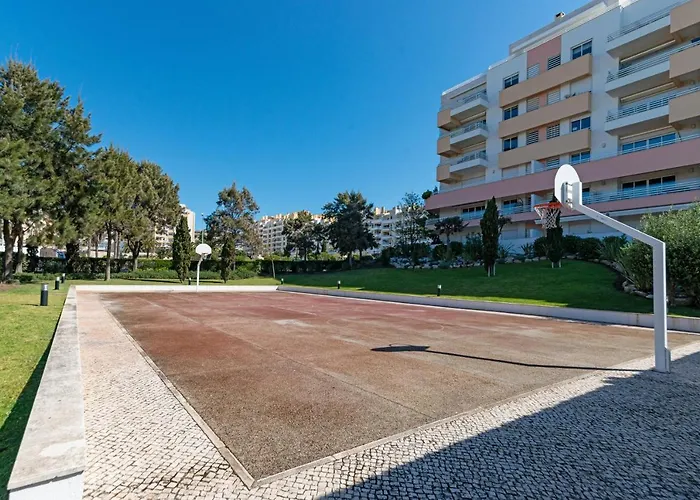 Bafureira Cascais Apartment; Condomínio privado com piscina
