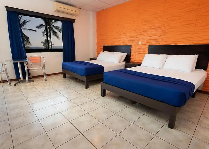 Hotel Puntarenas Beach