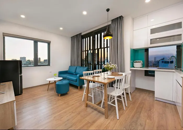 Dolphin Hotel And Apartment