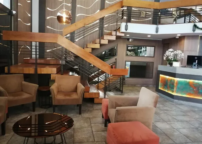 Hotel Diego De Velazquez