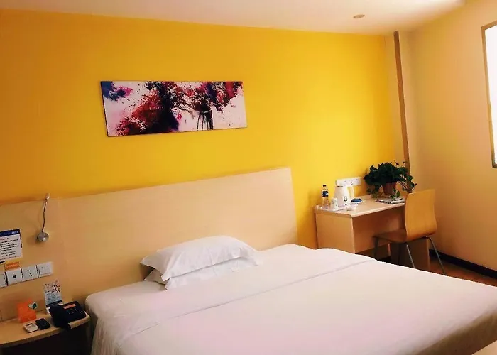 7Days Inn Hanzhong Tianhan Avenue South Station