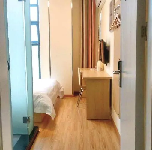 7Days Inn Langzhong Seven Mile Avenue