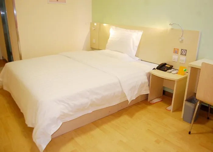 7Days Inn Qinhuangdao Railway Station