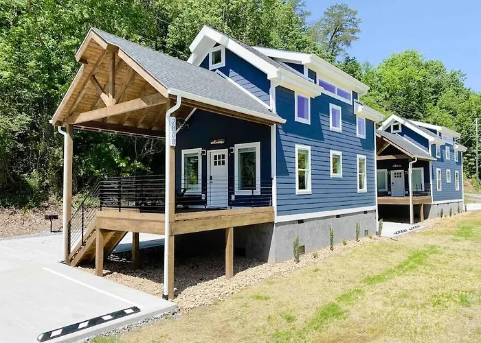 Cozy Smoky Mountain Tiny House