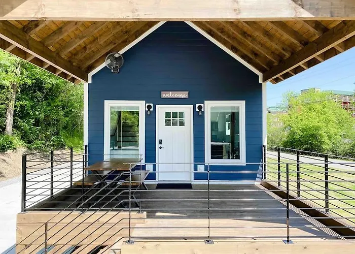 Cozy Smoky Mountain Tiny House