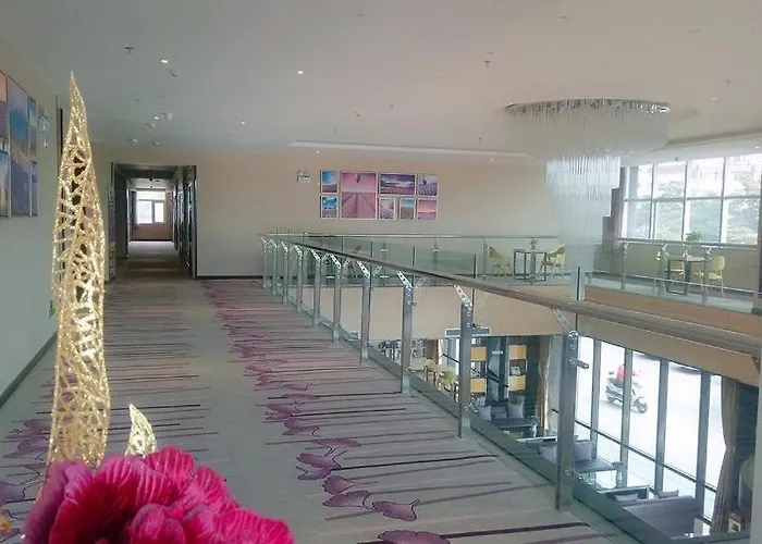 Lavande Hotel Yinchuan Railway Station Wanda