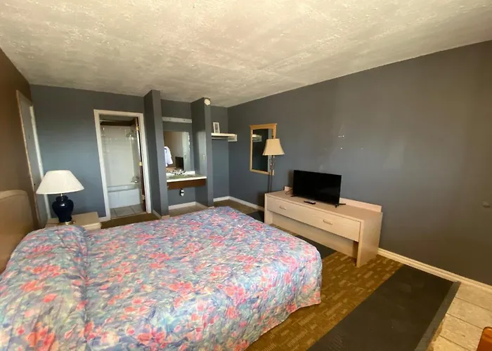 Oyo Hotel Cyril Ok Us-277