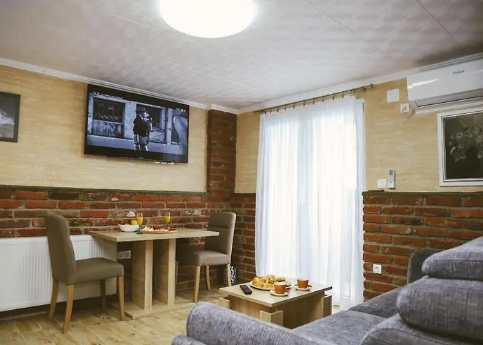 Hotel ZRINSKI