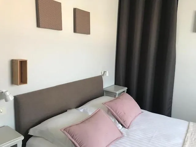 Hotel La Petite Auberge