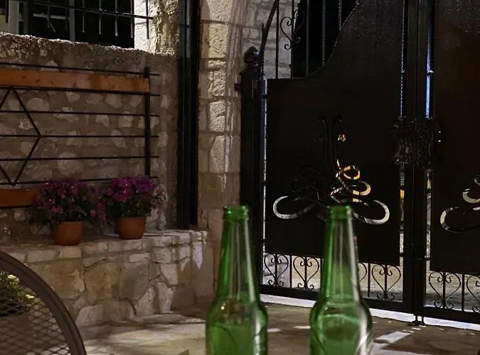 Old Town Hotel Dhermi